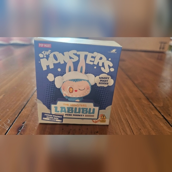 Pop Mart Labubu Wacky Mart Series Fridge Magnet – Salad Variant - Picture 2 of 6